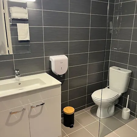 Szálloda Les Cimes Du Mont Royal Montréjeau