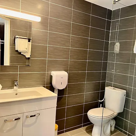 Szálloda Les Cimes Du Mont Royal Montréjeau