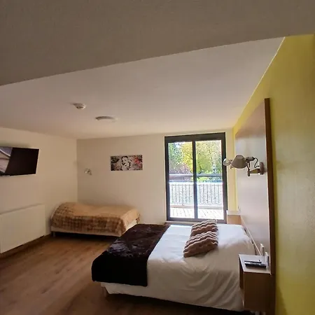 Szálloda Les Cimes Du Mont Royal 3*